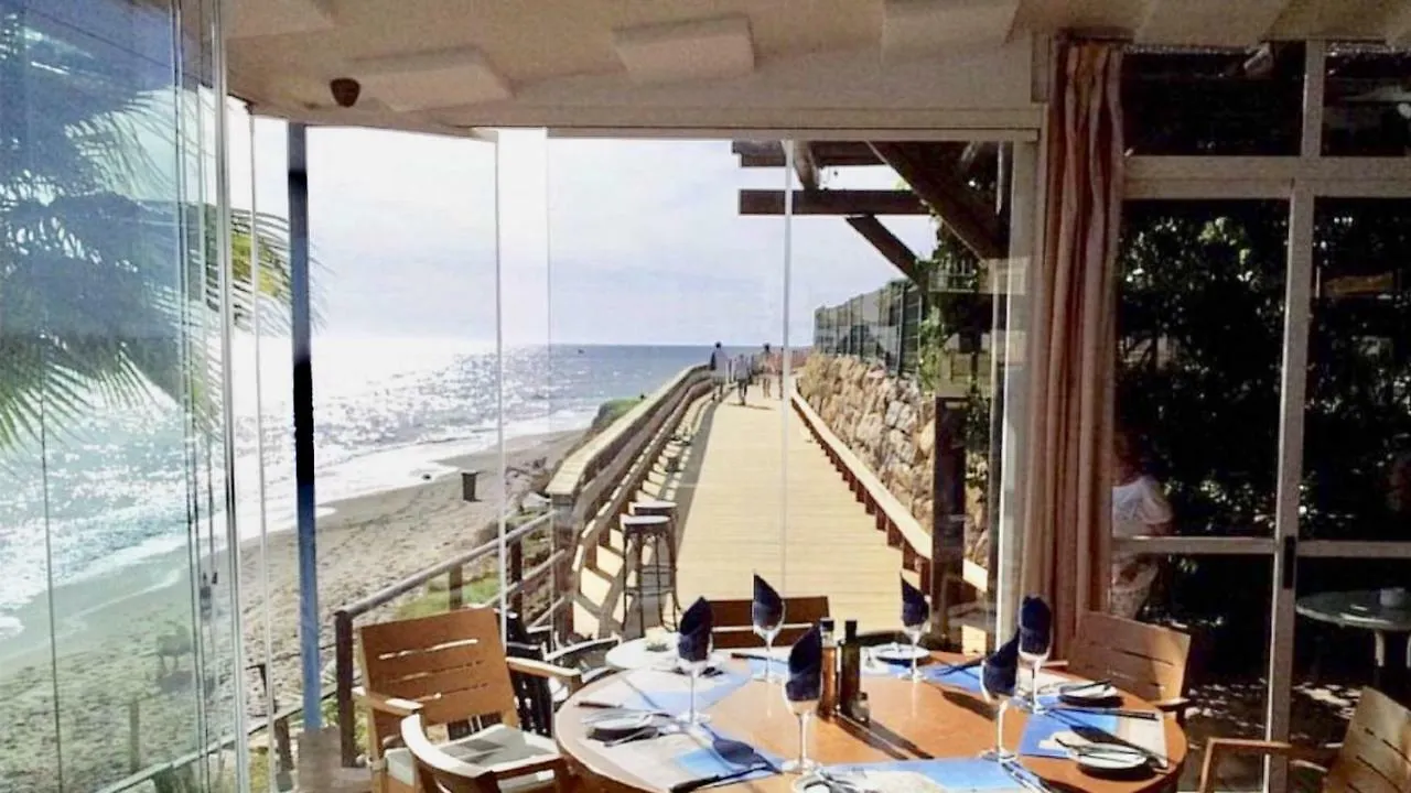 Mi Capricho 172 Beachfront Apartment Sitio de Calahonda Spain
