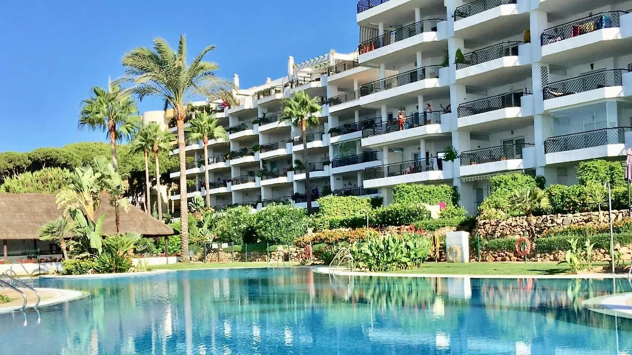 Mi Capricho 172 Beachfront Apartment Sitio de Calahonda