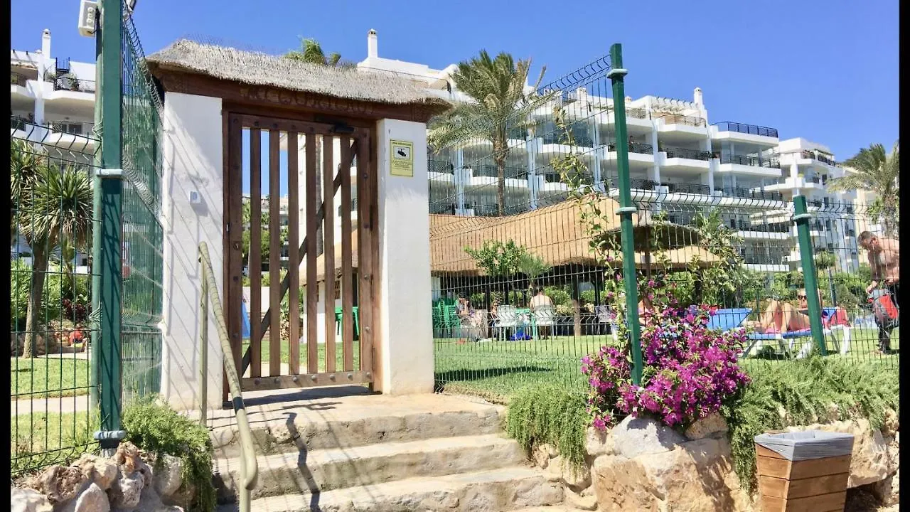 Mi Capricho 172 Beachfront Apartment Sitio de Calahonda 0*,